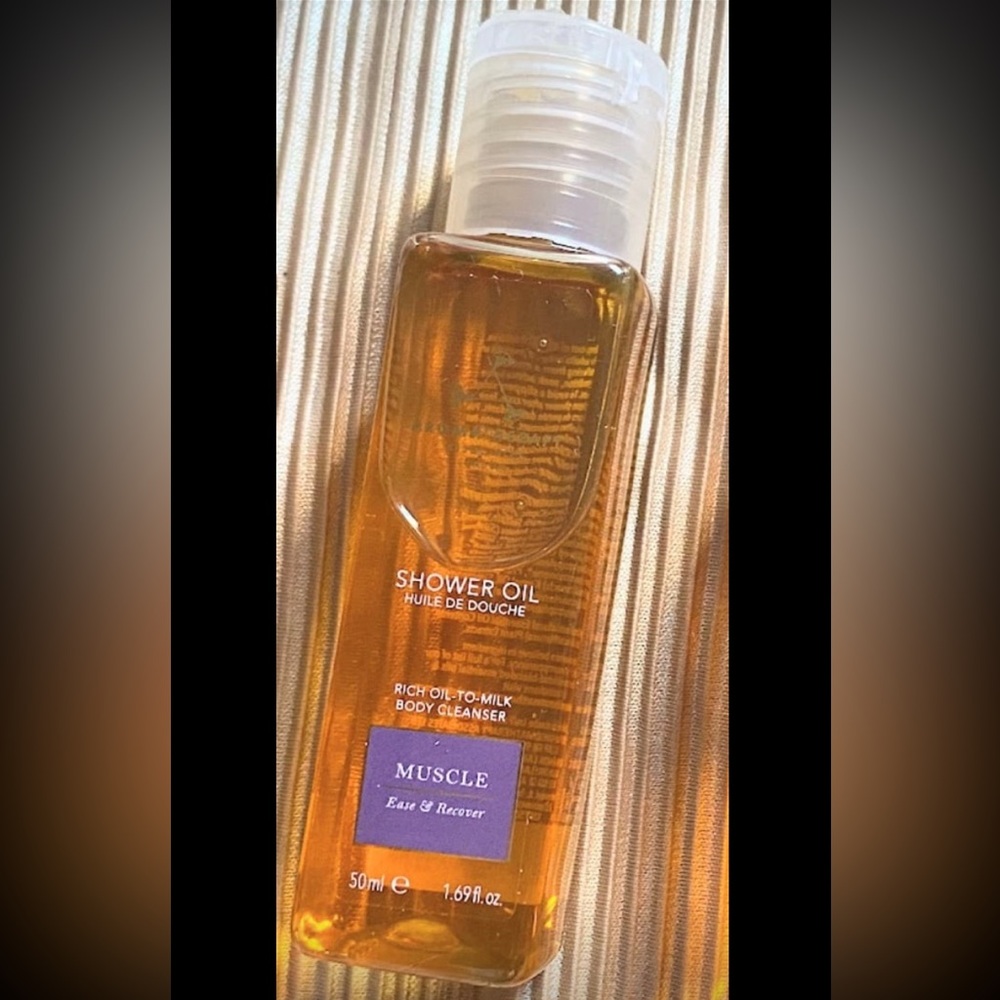 Aromatherapy Associates Shower Oil Rich Body Cleanser Muscle Ease & Recover 50ml